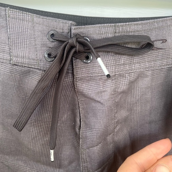 O’Neill NEW 10” Inseam Santa Cruz Board Shorts, Grey Swimwear, Men’s Size 31 - Picture 5 of 6